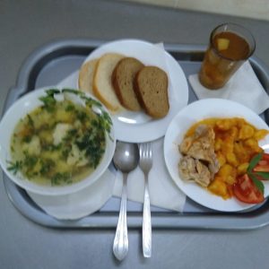 В столовой ТЛ имени Титу Майореску каждый день подают вкуснейшие завтраки и обеды!