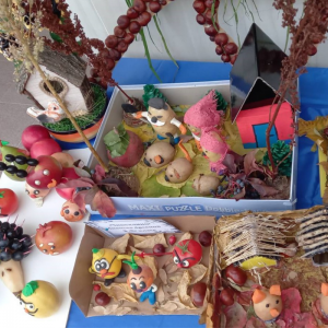 Выставка осенних поделок «Осенняя сказка»