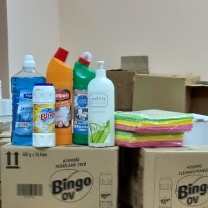 Сан-гигиенические средства, жидкое мыло и моющие средства получены со склада DETS s.Centru.