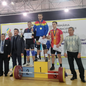 Балджи Александр занял 2 место в Международном Чемпионате по тяжелой атлетике ! Браво!