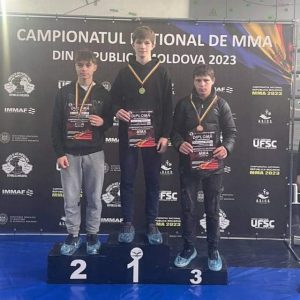 Поздравляем ученика 11 „А” класса Бачиева Дениса с победой – 1 место, на Республиканском Чемпионате по ММА