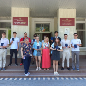 Доброго пути, дорогие выпускники!