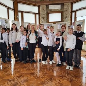 Посвящение в ГИМНАЗИСТЫ 5 Б класса