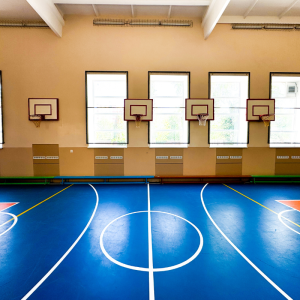 Condiții moderne pentru practicarea sportului în Liceul Teoretic ”Titu Maiorescu”