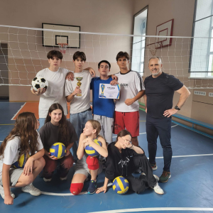 Поздравляем команду юношей, занявшую третье место в первенстве по волейболу.