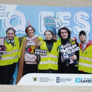 Участие наших ребят-волонтёров в IQ fest